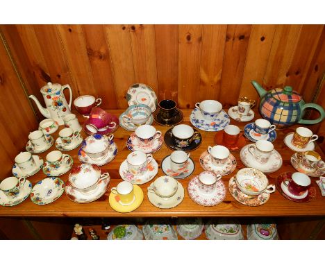 A COLLECTION OF TEA/COFFEE WARES INCLUDING DEMI TASSE CUPS, to include Crown Ducal, Royal Albert, Royal Crown Derby, Royal Do