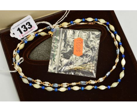 A FRESHWATER CULTURED PEARL NECKLACE, A PAIR OF 9CT GOLD SEED PEARL EARRINGS AND A SHELL AND LAPIS LAZULI NECKLACE, the fresh