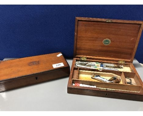2 VINTAGE ARTISTS BOXES