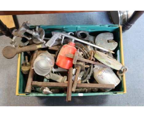 Various assorted tools &amp; accessories.