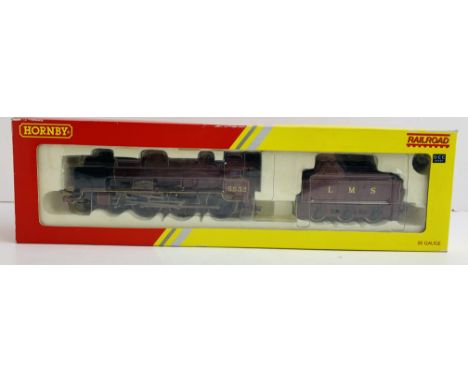 Hornby R2936 Patriot Illustrious - Boxed. P&amp;P Group 2 (£18+VAT for the first lot and £3+VAT for subsequent lots) 