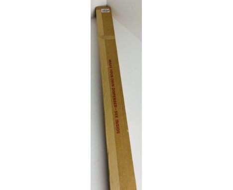 Box of Peco Sl-400 009 Track (Half Full). P&amp;P Group 2 (£18+VAT for the first lot and £3+VAT for subsequent lots) 