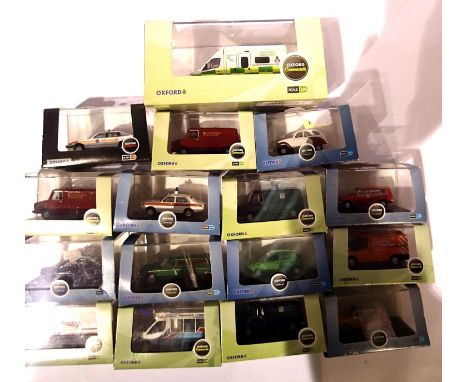 Sixteen Oxford diecast OO scale cars and vans, boxed. P&amp;P Group 2 (£18+VAT for the first lot and £3+VAT for subsequent lo