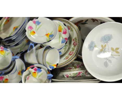 A quantity of various ceramics to include a Paragon Art Deco tea set, various Royal Worcester and "Indian Tree" pattern turee