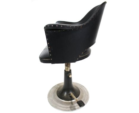 Vintage Retro: a c.1950 Nike Eskilstuna hydraulic barber's/hairdressers chair. With black vinyl seat and arms. H100cm