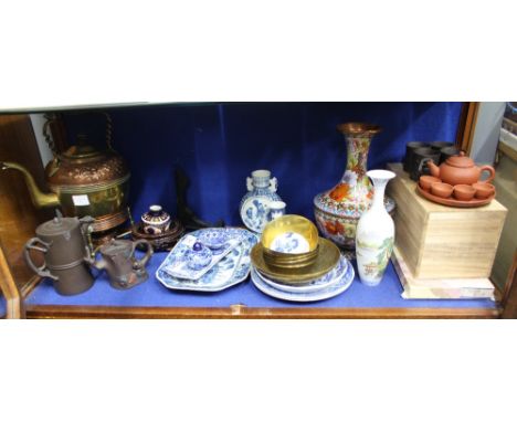 A SMALL RECTANGULAR 18TH CENTURY CHINESE BLUE AND WHITE DISH together with further items to include a small Royal Crown Derby