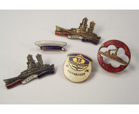 ENAMEL BADGES.
Various Royal Navy badges etc.
Note: Lots 400-414 are mostly badges by Miller of Birmingham. Many obtained by 