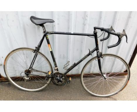 A Raleigh vintage racing bicycle, in black. 