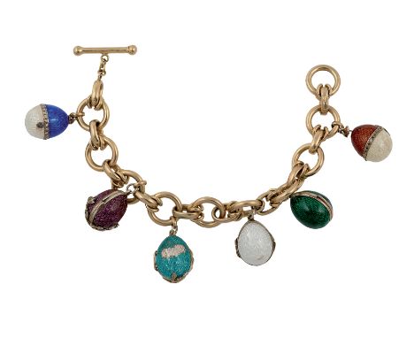231 BRACCIALE A CATENA DI MARCHISIO - TORINO in oro giallo con sei pendenti in stile Fabergé in metallo e smalti. Gr 71,80 CH
