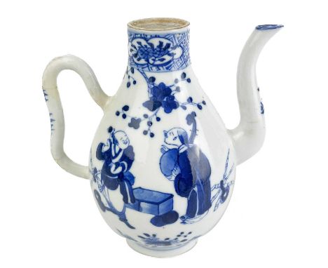 A Chinese blue and white porcelain wine ewer, Qianlong period. The body with figures in a landscape, height 15.5cm, width 13.