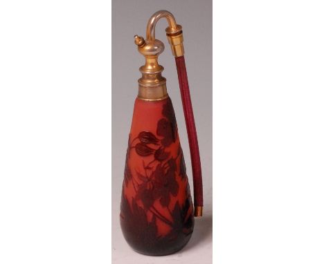 Emile Gallé (Fr. 1846-1904) - An Art Nouveau pink and purple cameo glass atomiser, having silvered metal fittings and typical