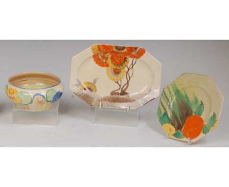 A 1930s Clarice Cliff Pansies pattern pottery small table bowl, of shouldered squat form, unmarked to underside, dia.13cm, to