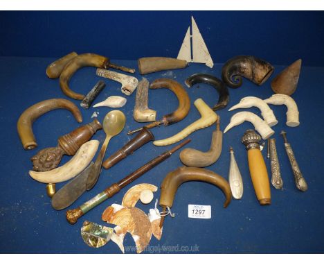 Miscellaneous horn walking stick handles, knife handles, etc.