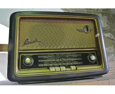 A vintage Bakelite cased Bush Radio, Serial No 209/03270, 40 cm wide x 28 cm tall approx