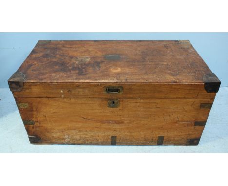 A rectangular brass-bound camphor-lined mahogany trunk with flush brass handles, 156x53cm
