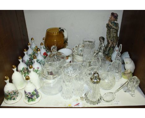 SECTION 13. A quantity of mixed glassware and ceramics, including a Capodimonte figure of a hunter with dog, various 'Danbury