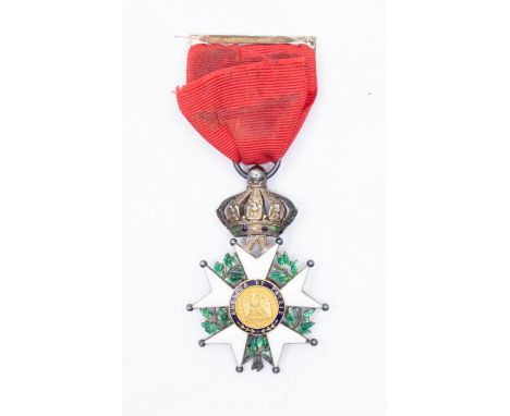 A French Legion d’honneur Officers Cross.Silver cross with vitreous enamel decoration, plus a gold central tablet to each sid