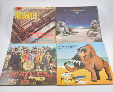 Collection of Vinyl records, including the Beatles - Sergeant Peppers, Please Please Me, With the Beatles, Michael Jackson, E