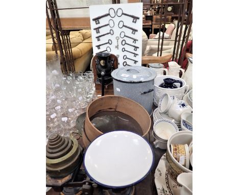 A COLLECTION OF OLD KEYS, a set of Vintage kitchen scales and kitchenalia 