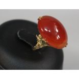 585 / 14K Ring mit Karneol