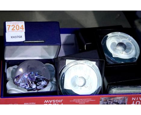 Boxed Caithness paperweight and other. Not available for in-house P&amp;P 