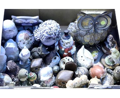 Quantity of ceramic owls. Not available for in-house P&amp;P 