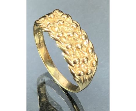 9ct Gold hallmarked ring approx size 'W' and 3.7g