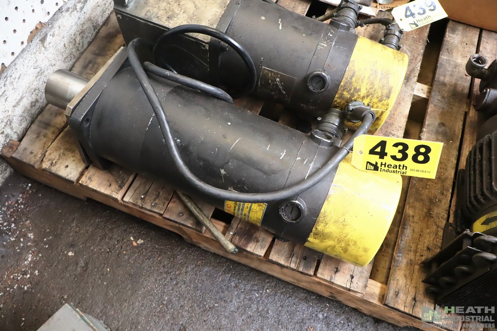 Lot 438