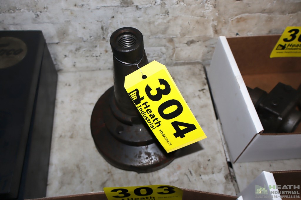 Lot 304