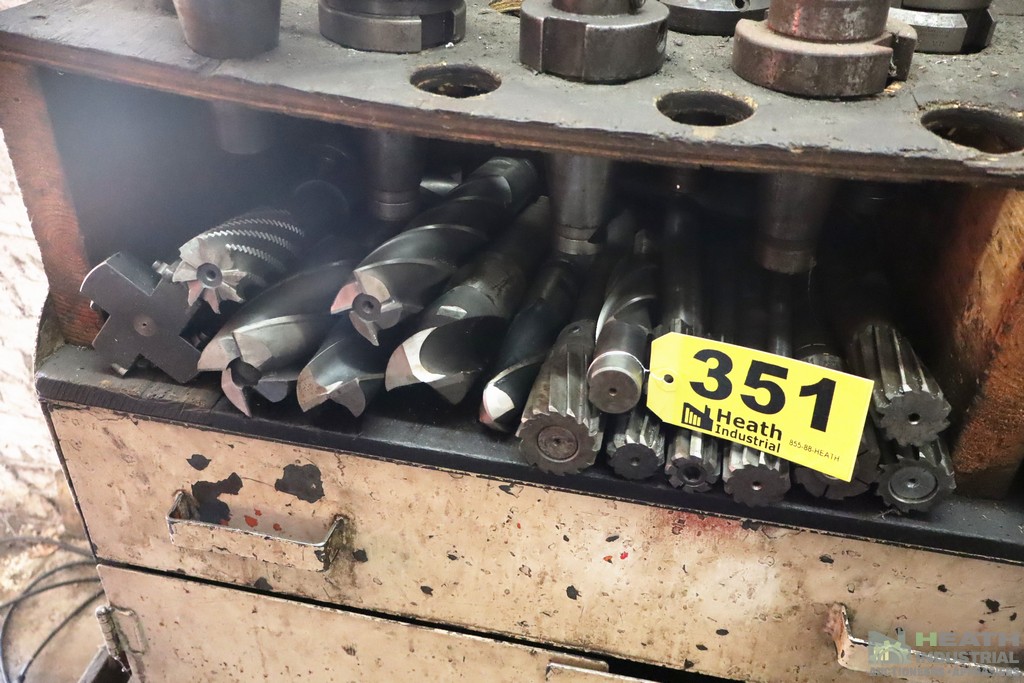 Lot 352