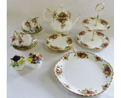 Royal Albert 'Old Country Roses' part tea service & Royal Doulton and Coalport ceramics posies