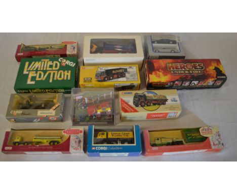 Die cast model vehicles including Corgi and Lledo