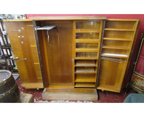 Gentleman's quality vintage 'Compactom'
