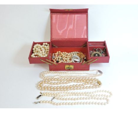 A two row graduated cultured pearl necklace, and a small quantity of costume jewellery