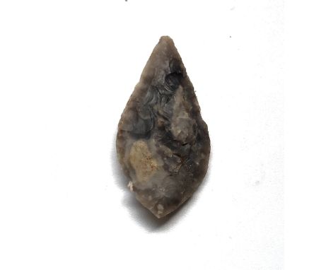 Choice Neolithic nicely flaked elongate leaf shaped flint arrow head, Ex Dr M.G. Weller collection, found County Antrim, Nort