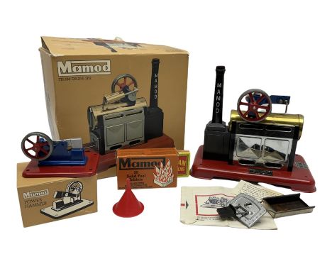 Mamod SP2 stationary steam engine in original box, with burner, solid fuel tablets, funnel and power hammer in box
