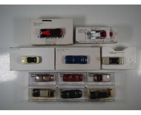 A group of 1:43 scale models of American car by FRANKLIN MINT, some with their original packaging, G/VG in G boxes (11)