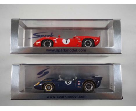 A pair of 1:43 scale hand built resin models of Can-Am racing cars by SPARK (MINIMAX), comprising of a Lola T70 Mk II, No 6 w