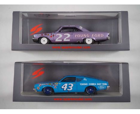 A pair of 1:43 scale hand built resin models of NASCAR racing cars by SPARK (MINIMAX), comprising of a Ford Torino Cobra, No 