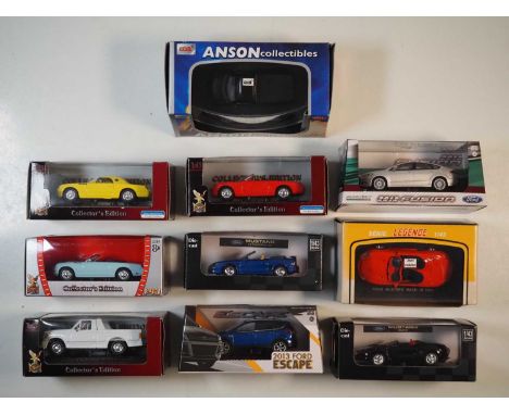 A group of boxed 1:43 scale models to include GREENLIGHT, ANSON COLLECTIBLES and ROAD SIGNATURE SERIES, comprising of Ford an