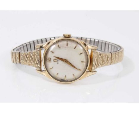 1950s ladies Omega gold plated wristwatch on replacement expandable bracelet (with service receipt dated August 2021)Conditio