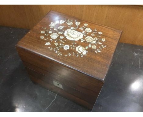 Victorian mother of pearl inlaid rosewood tea caddy