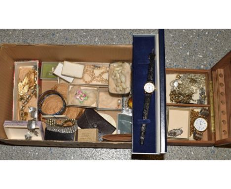 Jewellery - a Blue John Fluorite and silver Speedwell Cavern pendant, boxed;  a silver hinge bangle;  costume jewellery brace