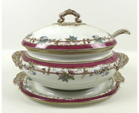 A Victorian Copeland Spode part dinner service, painted and transfer printed with a band of trailing ivy and morning glory wi