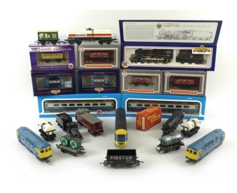 A quantity of Triang, Lima, Bachmann, Airfix and other makers of OO gauge wagons and locomotives including a Bachmann Class 4