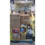 Pallet- Crockpot, Shark rotator, Luggage, PowerXL Air fryer, Portable Gas pizza Oven, inflatable Tun