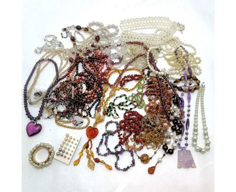 Qty of mostly necklaces inc amethyst beads, hardstone beads, mock pearl etc - SOLD ON BEHALF OF THE NEW BREAST CANCER UNIT AP