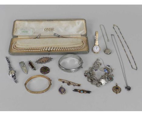 A collection of jewellery and costume jewellery, to include; a stone set bar brooch, a turquoise and split pearl bar brooch, 