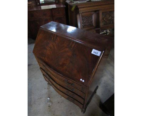  Sale Item:    MAHOGANY WRITING DESK   Vat Status:   No Vat   Buyers Premium:  This lot is subject to a Buyers Premium of 15%