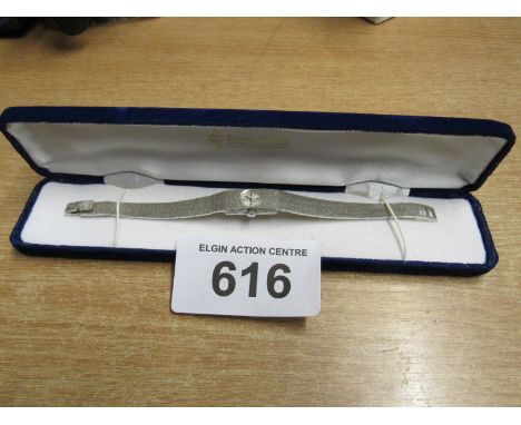  Sale Item:    ACCURIST LADIES WATCH- NO AUTHENTICITY OF BEING ORIGINAL  Vat Status:   No Vat   Buyers Premium:  This lot is 